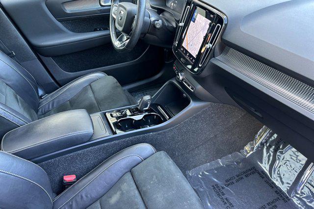 used 2021 Volvo XC40 car, priced at $23,999
