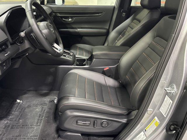 new 2025 Honda CR-V Hybrid car, priced at $39,391