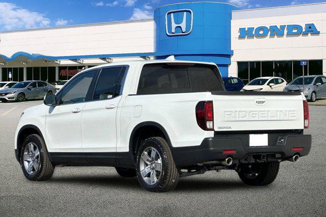new 2025 Honda Ridgeline car, priced at $43,481
