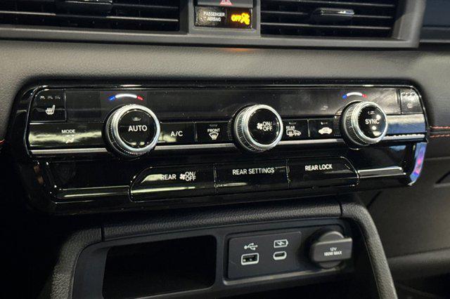new 2025 Honda Pilot car, priced at $50,011