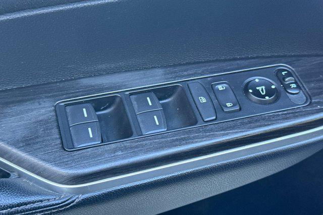 used 2020 Honda Clarity Plug-In Hybrid car, priced at $19,588