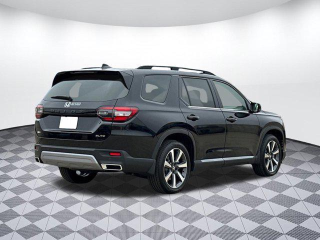 new 2025 Honda Pilot car, priced at $53,471