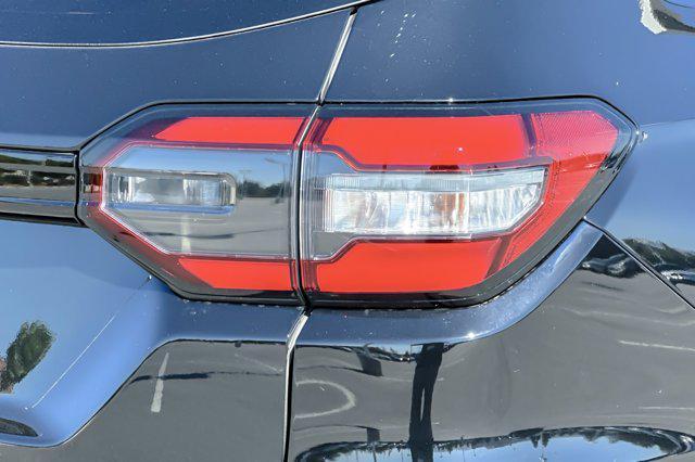new 2025 Honda Pilot car, priced at $51,651