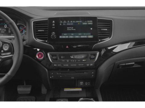 used 2022 Honda Pilot car, priced at $28,999