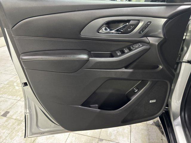 used 2018 Chevrolet Traverse car, priced at $23,999