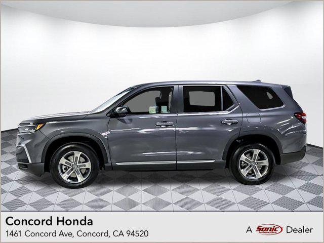 new 2025 Honda Pilot car, priced at $43,191
