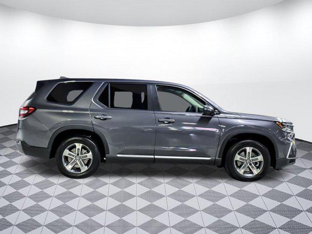 new 2025 Honda Pilot car, priced at $43,191