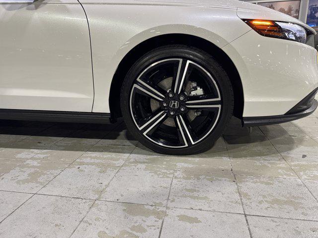 new 2025 Honda Accord Hybrid car, priced at $34,481