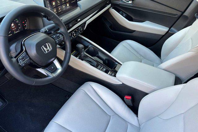 new 2025 Honda Accord Hybrid car, priced at $39,991