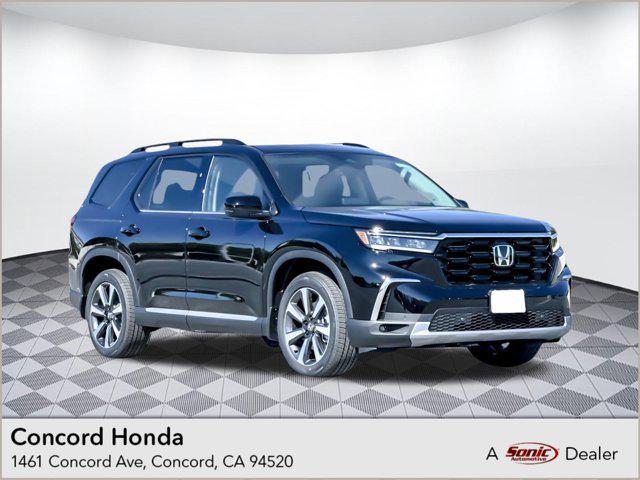 new 2025 Honda Pilot car, priced at $52,950