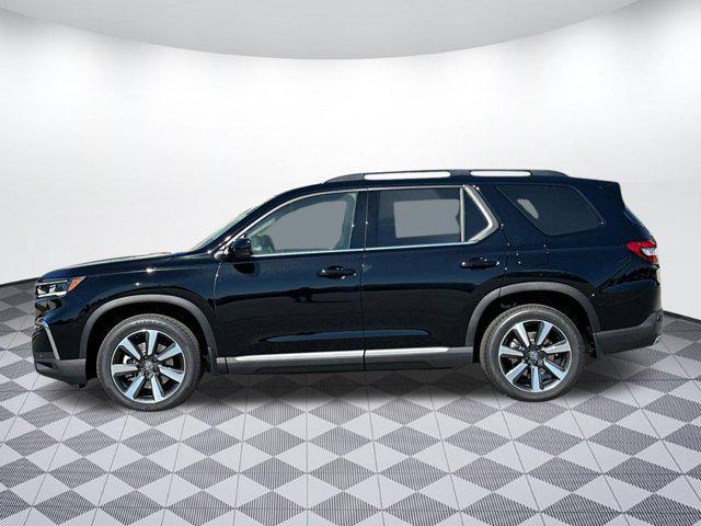 new 2025 Honda Pilot car, priced at $50,351