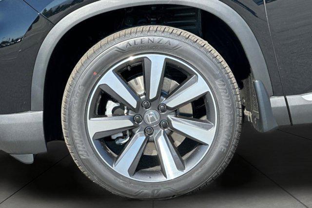 new 2025 Honda Pilot car, priced at $50,351