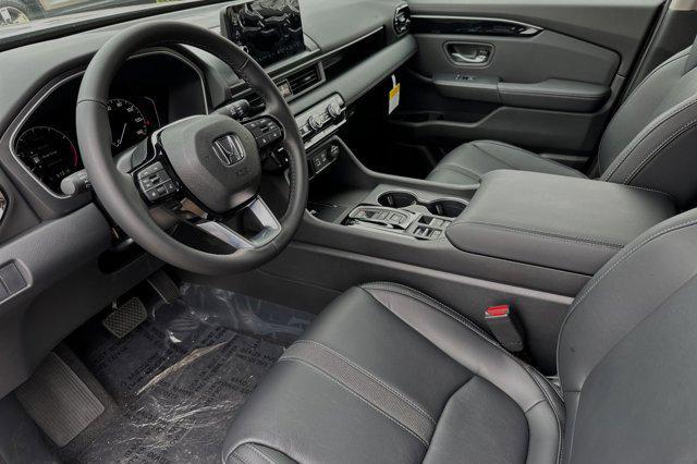 new 2025 Honda Pilot car, priced at $50,351