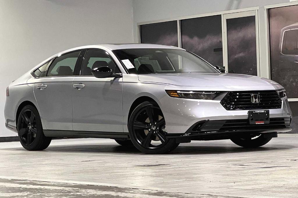 new 2023 Honda Accord Hybrid car