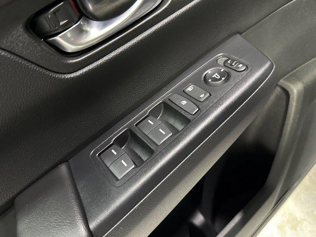 new 2025 Honda CR-V Hybrid car, priced at $39,045
