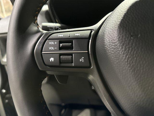 new 2025 Honda CR-V Hybrid car, priced at $39,045
