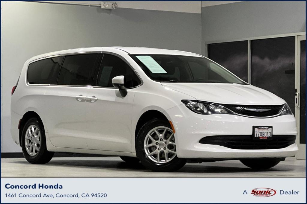 used 2017 Chrysler Pacifica car, priced at $10,998