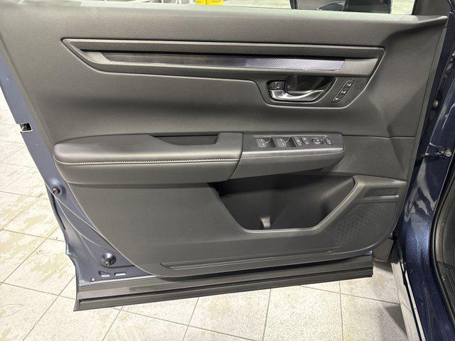 new 2025 Honda CR-V Hybrid car, priced at $39,591