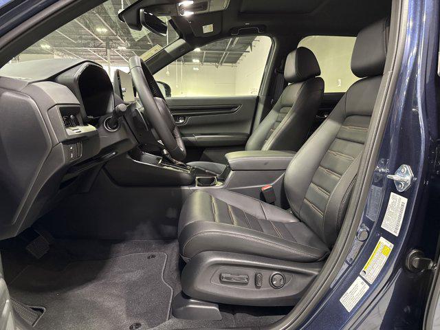 new 2025 Honda CR-V Hybrid car, priced at $39,591