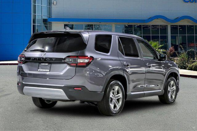 new 2025 Honda Pilot car, priced at $43,391