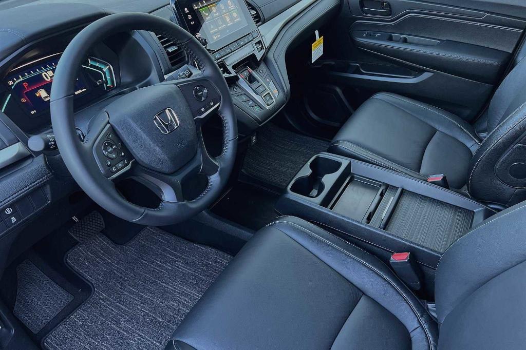 new 2024 Honda Odyssey car, priced at $42,701