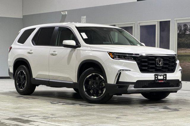 new 2025 Honda Pilot car, priced at $50,200