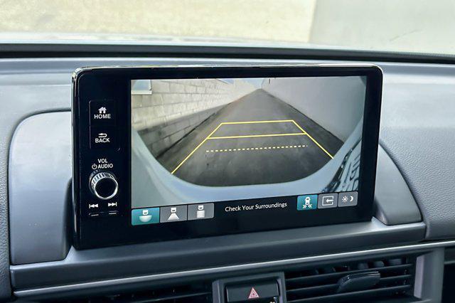 new 2025 Honda Pilot car, priced at $47,401
