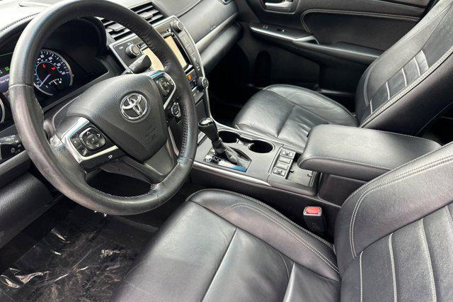 used 2017 Toyota Camry Hybrid car, priced at $16,488