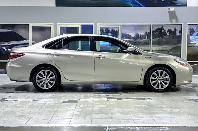 used 2017 Toyota Camry Hybrid car, priced at $16,488