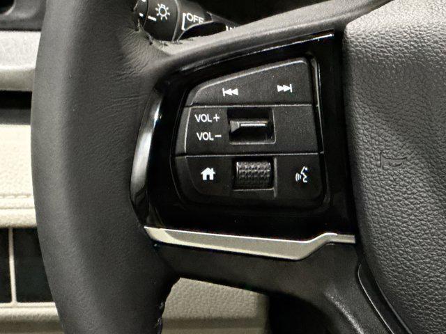 new 2025 Honda Odyssey car, priced at $44,125