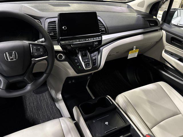 new 2025 Honda Odyssey car, priced at $44,125