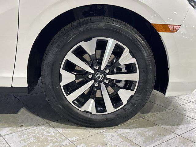 new 2025 Honda Odyssey car, priced at $44,125