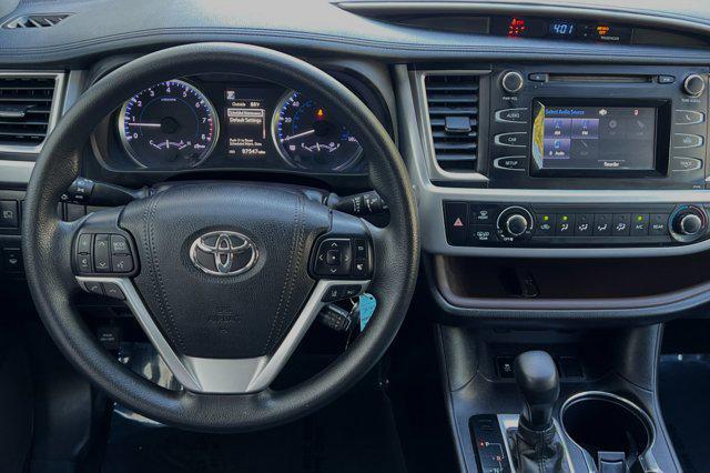 used 2018 Toyota Highlander car, priced at $20,688