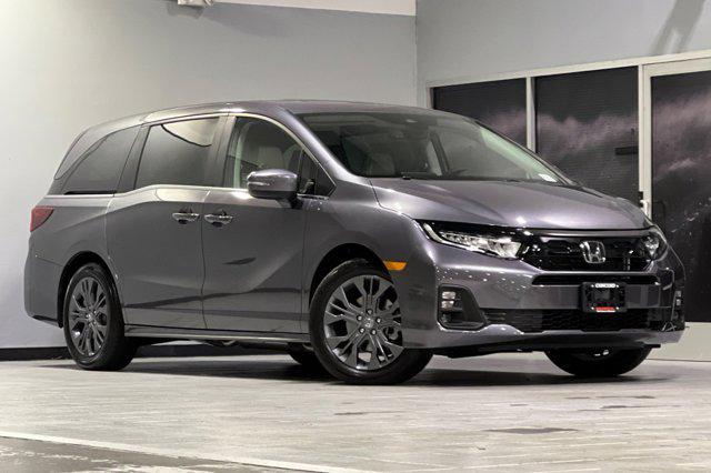 new 2025 Honda Odyssey car, priced at $48,005