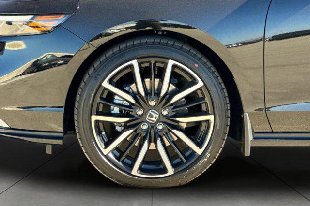 new 2025 Honda Accord Hybrid car, priced at $37,971