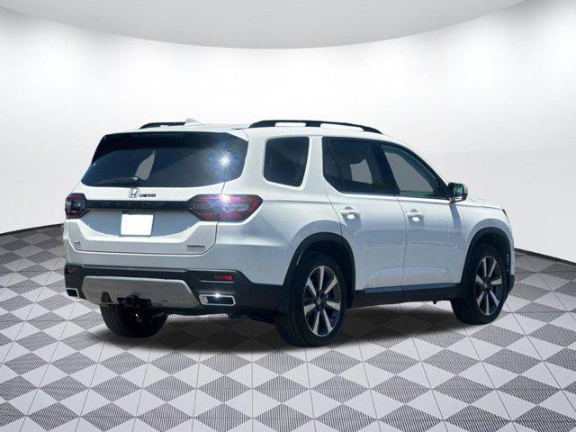 new 2025 Honda Pilot car, priced at $52,101