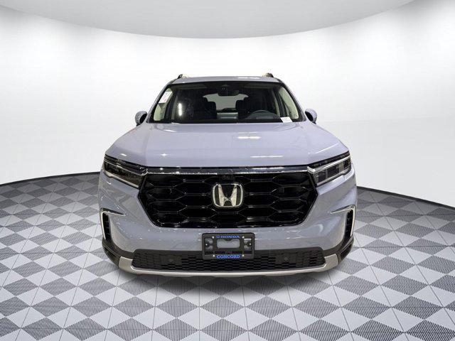 new 2025 Honda Pilot car, priced at $51,591
