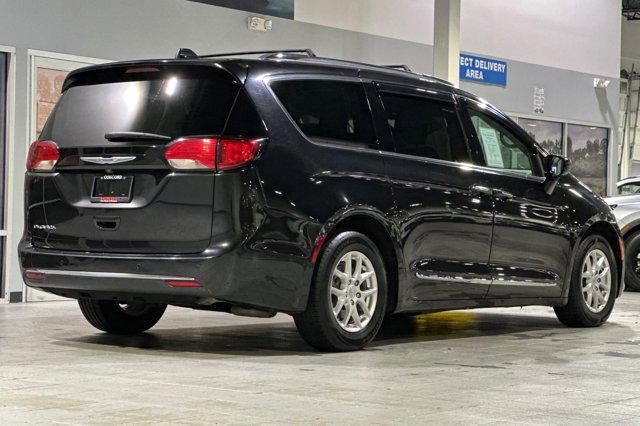 used 2020 Chrysler Pacifica car, priced at $16,498