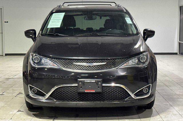 used 2020 Chrysler Pacifica car, priced at $16,498