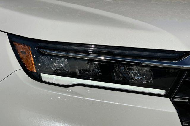 new 2025 Honda Pilot car, priced at $44,581