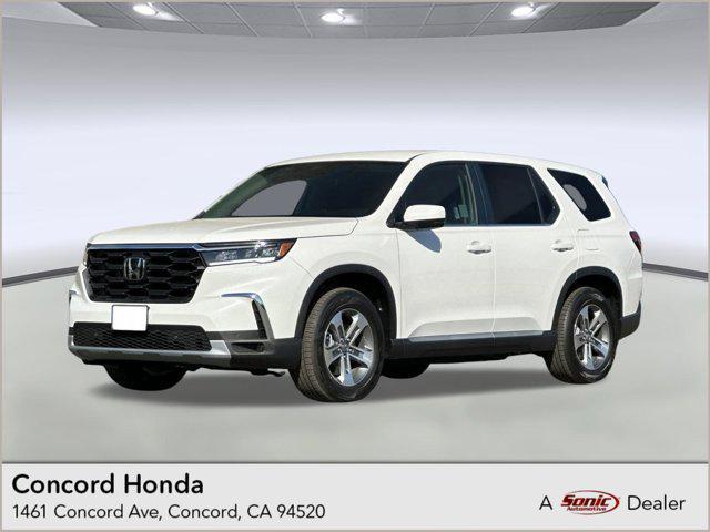 new 2025 Honda Pilot car, priced at $44,581