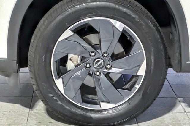 used 2024 Nissan Rogue car, priced at $22,999