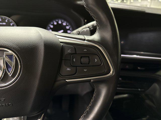 used 2023 Buick Envision car, priced at $22,998