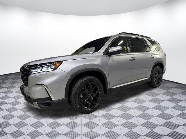 new 2025 Honda Pilot car, priced at $50,531