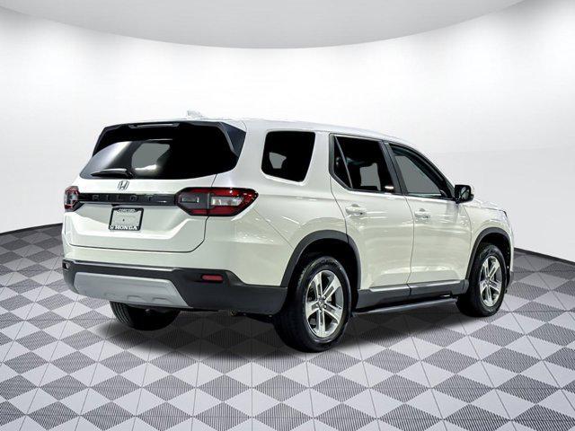 used 2024 Honda Pilot car, priced at $37,888