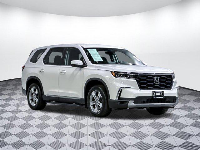 used 2024 Honda Pilot car, priced at $37,888
