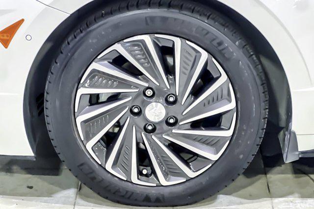 used 2022 Hyundai Sonata Hybrid car, priced at $18,888
