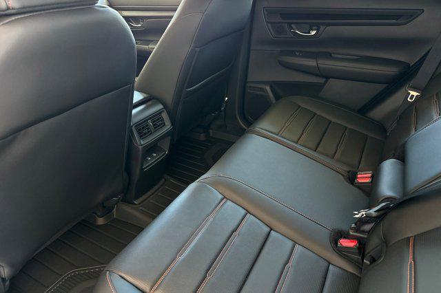 new 2026 Honda CR-V Hybrid car, priced at $41,675