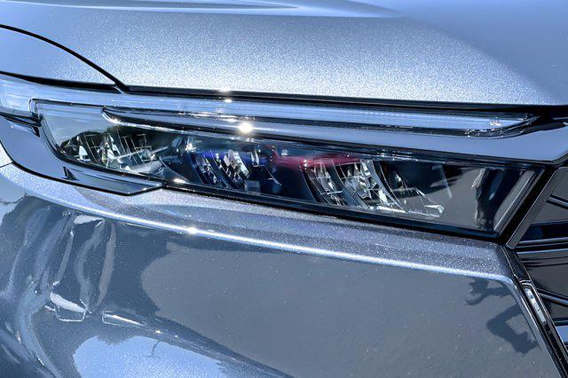 new 2026 Honda CR-V Hybrid car, priced at $41,675