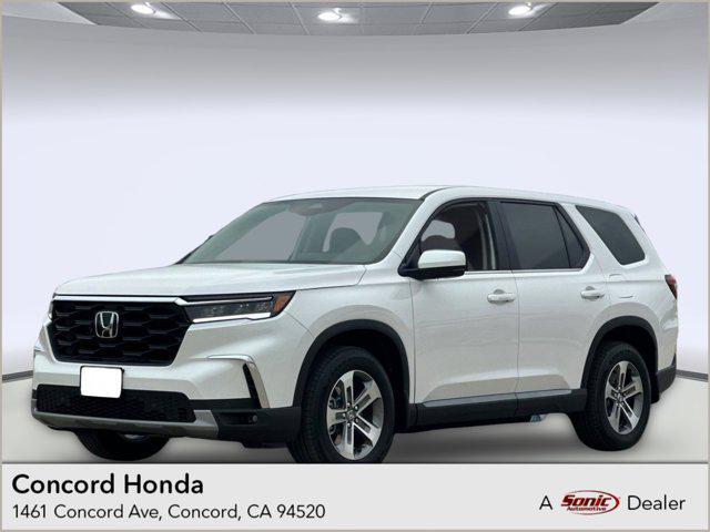 new 2025 Honda Pilot car, priced at $45,761